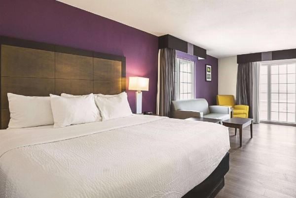 Wingate by Wyndham Galveston East Beach image 19