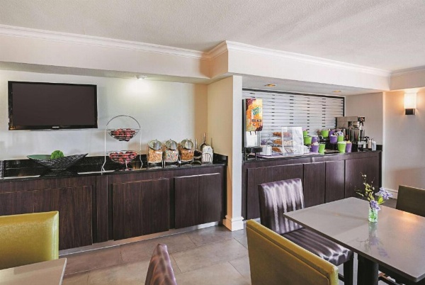 Wingate by Wyndham Galveston East Beach image 23